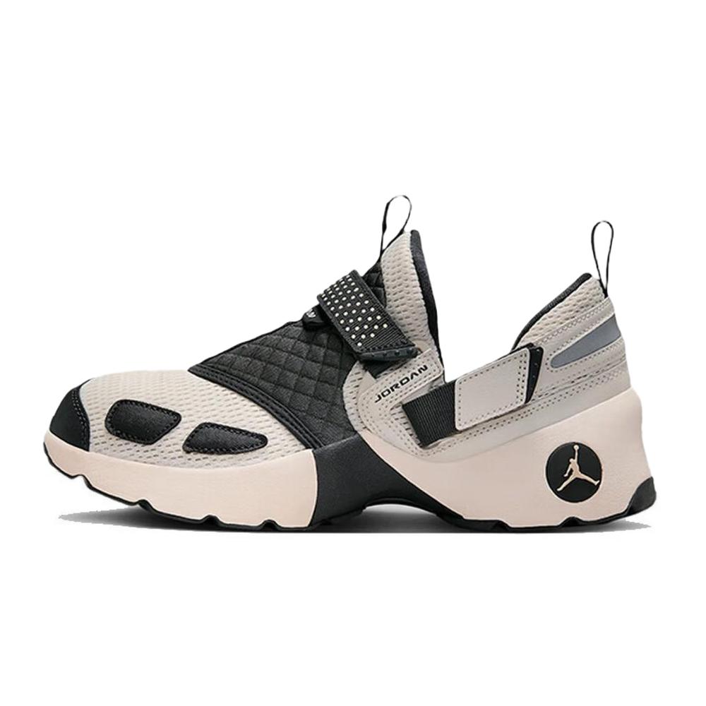 Nike TRUNNER LX: Stylish, Vers - Women Shoes Running Nike 评论和价格