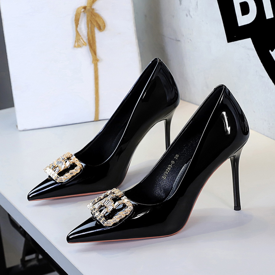 BIGTREE Elegant Pointed Toe Hi - Court Heel Pointed 评论和价格
