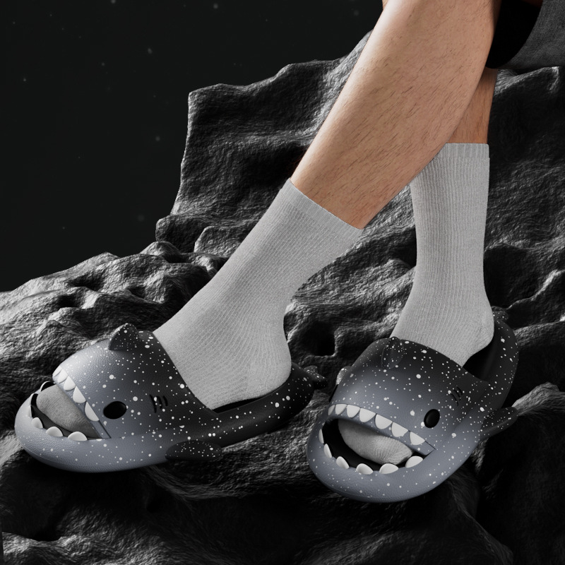 Cute Cartoon Shark Slippers Fo - Women'S Shoes To Men'S Size 评论和价格