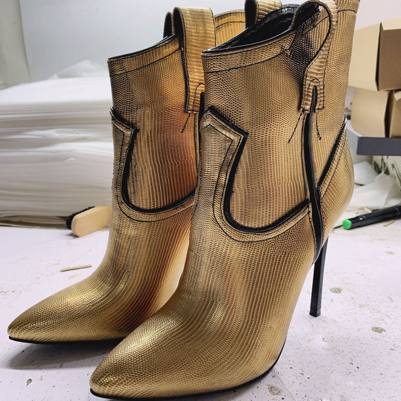 Silver Gold Patent Leather Bla - Women'S Shoes Size 12 评论和价格